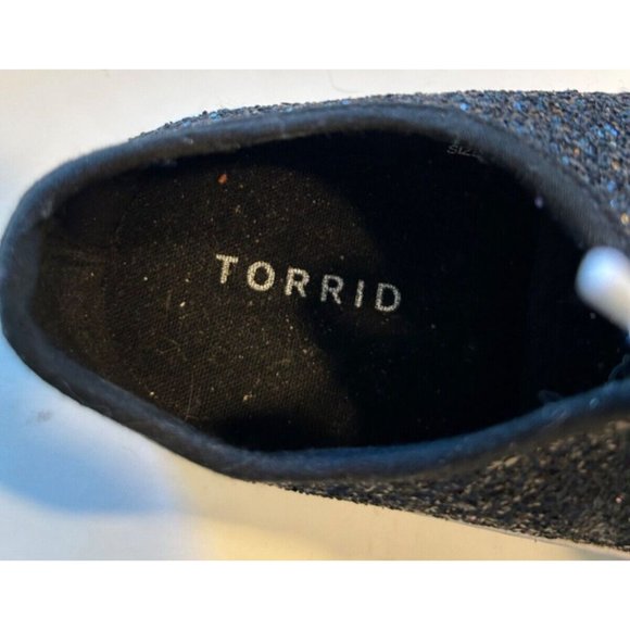 Women's Torrid Sneakers Size 7 Tie Black Sparkles - Picture 4 of 7